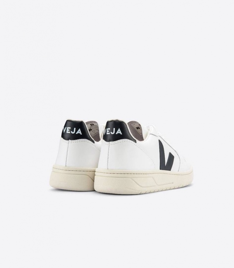 Zapatillas Veja V-10 Cuero Hombre Blancas Negras | 18504-VLTZ