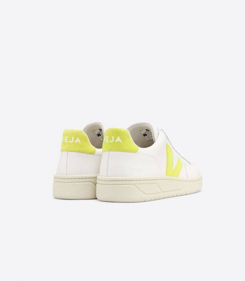 Zapatillas Veja V-12 Cuero Hombre Blancas | 14807-JMGH