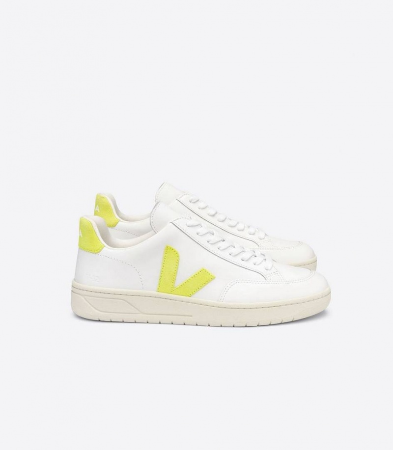 Zapatillas Veja V-12 Cuero Hombre Blancas | 14807-JMGH